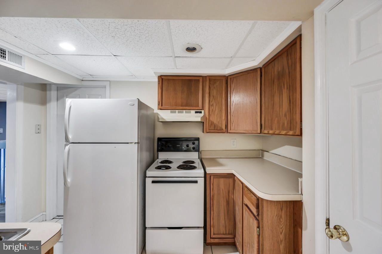 BRIER CREST WOODS - Residential