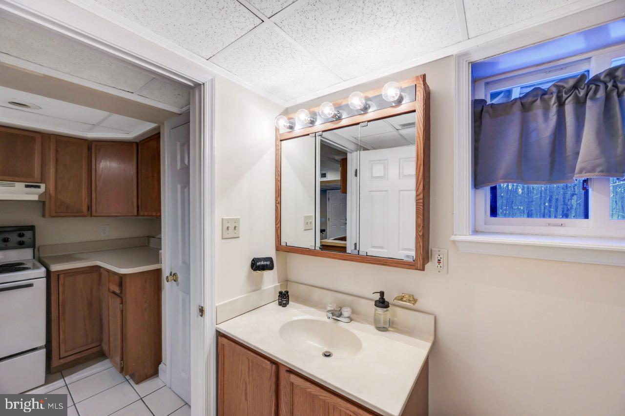 BRIER CREST WOODS - Residential