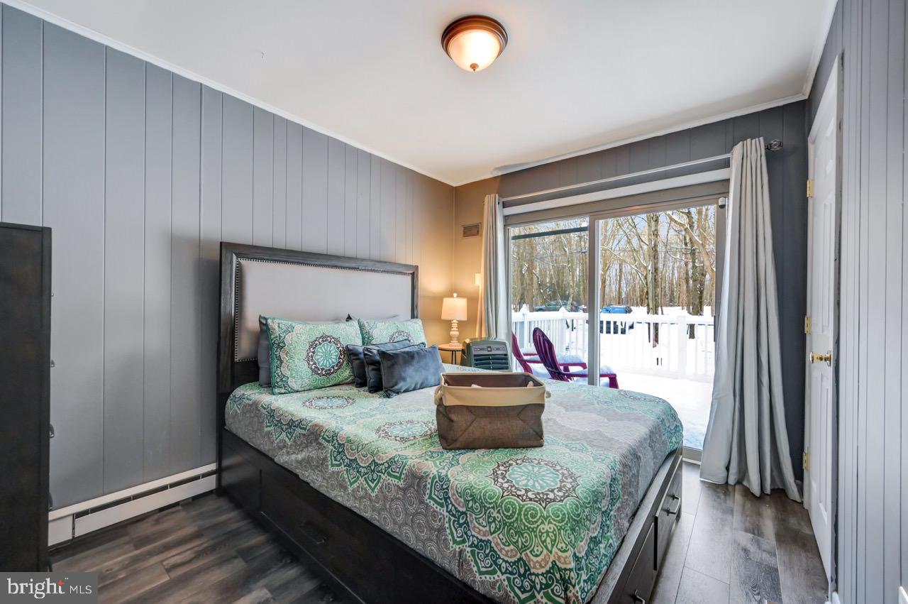 BRIER CREST WOODS - Residential