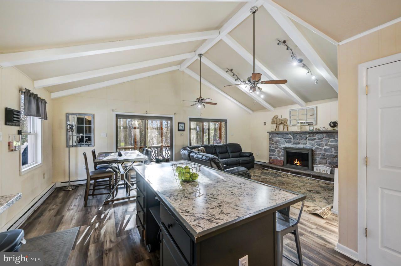 BRIER CREST WOODS - Residential