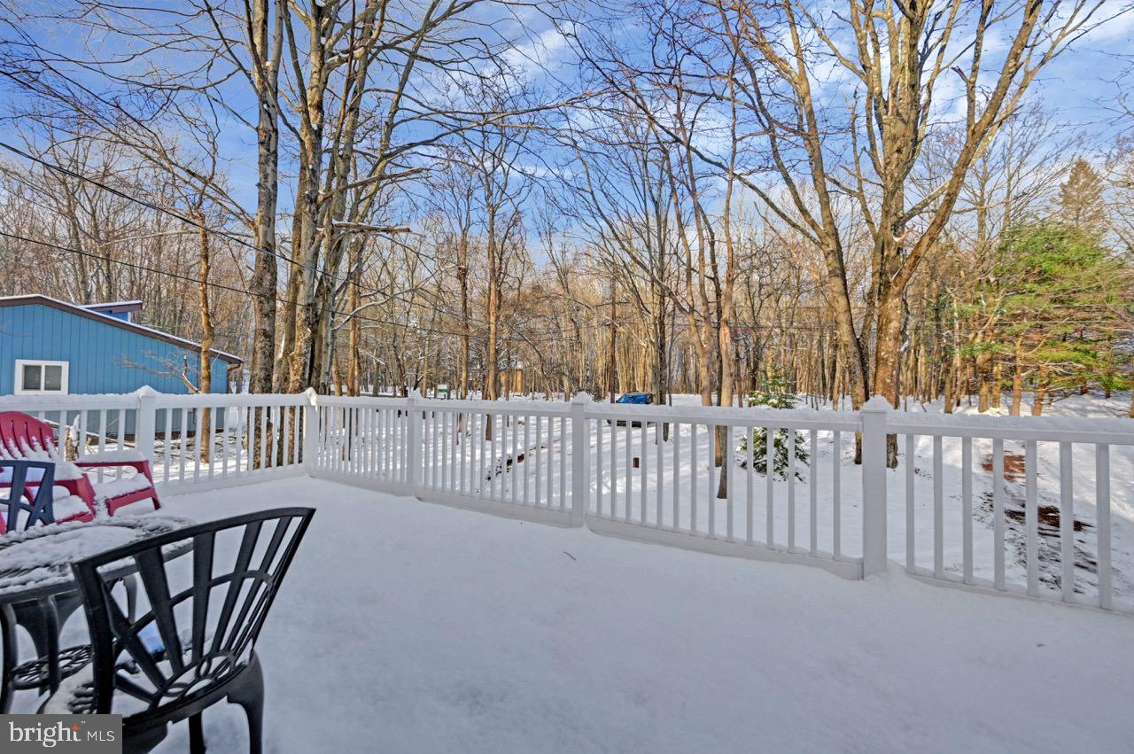 BRIER CREST WOODS - Residential