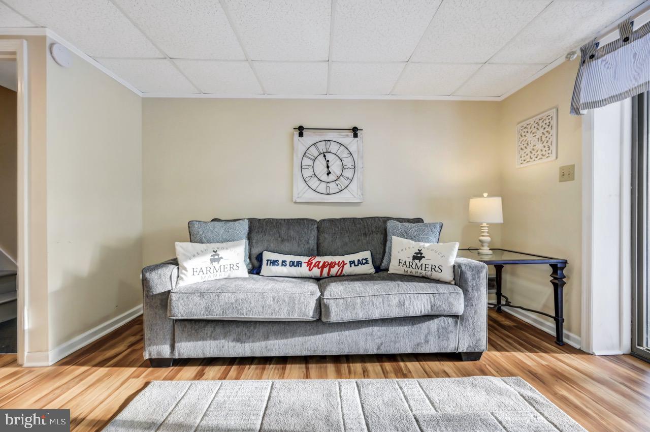 BRIER CREST WOODS - Residential