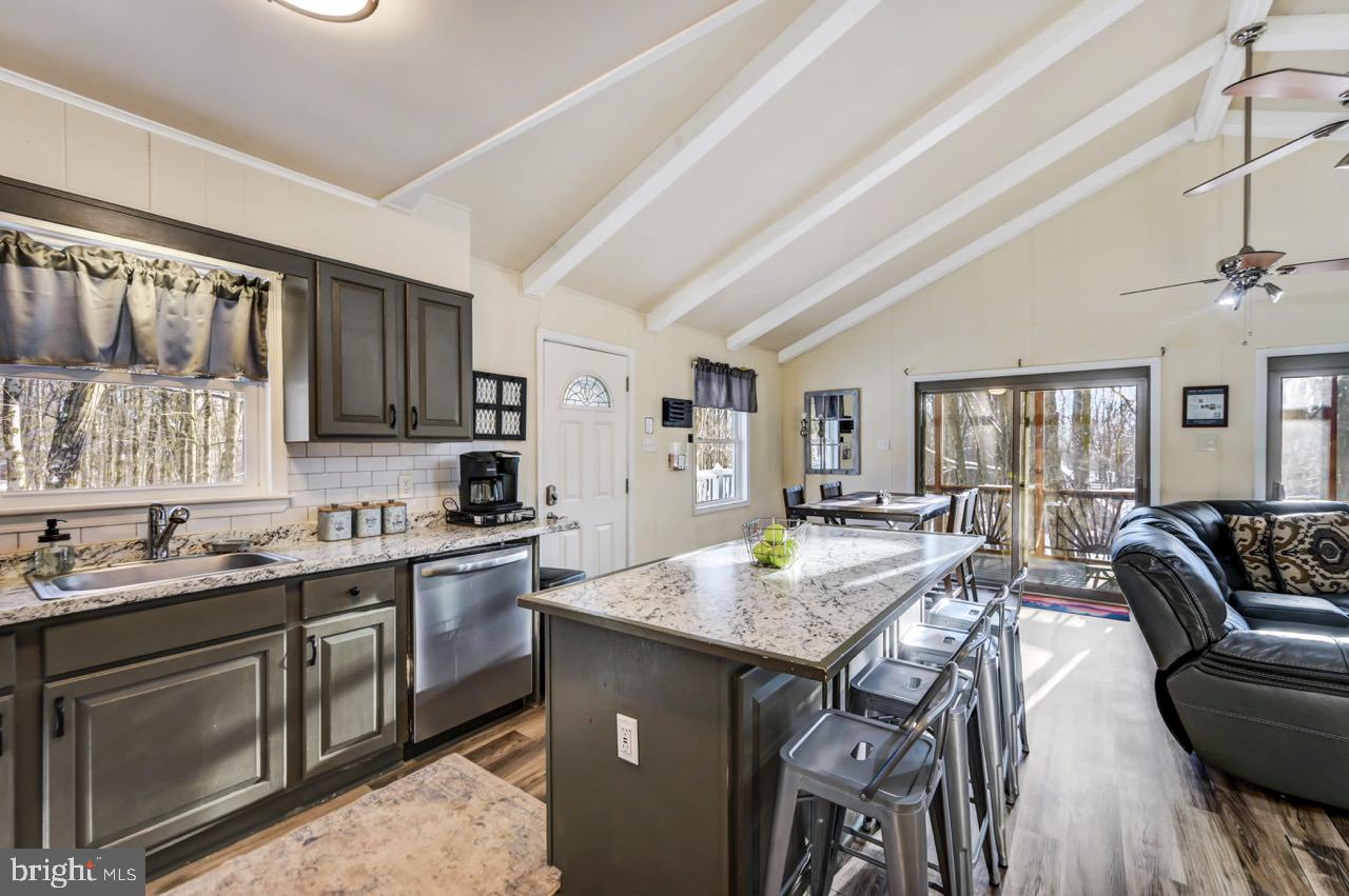 BRIER CREST WOODS - Residential