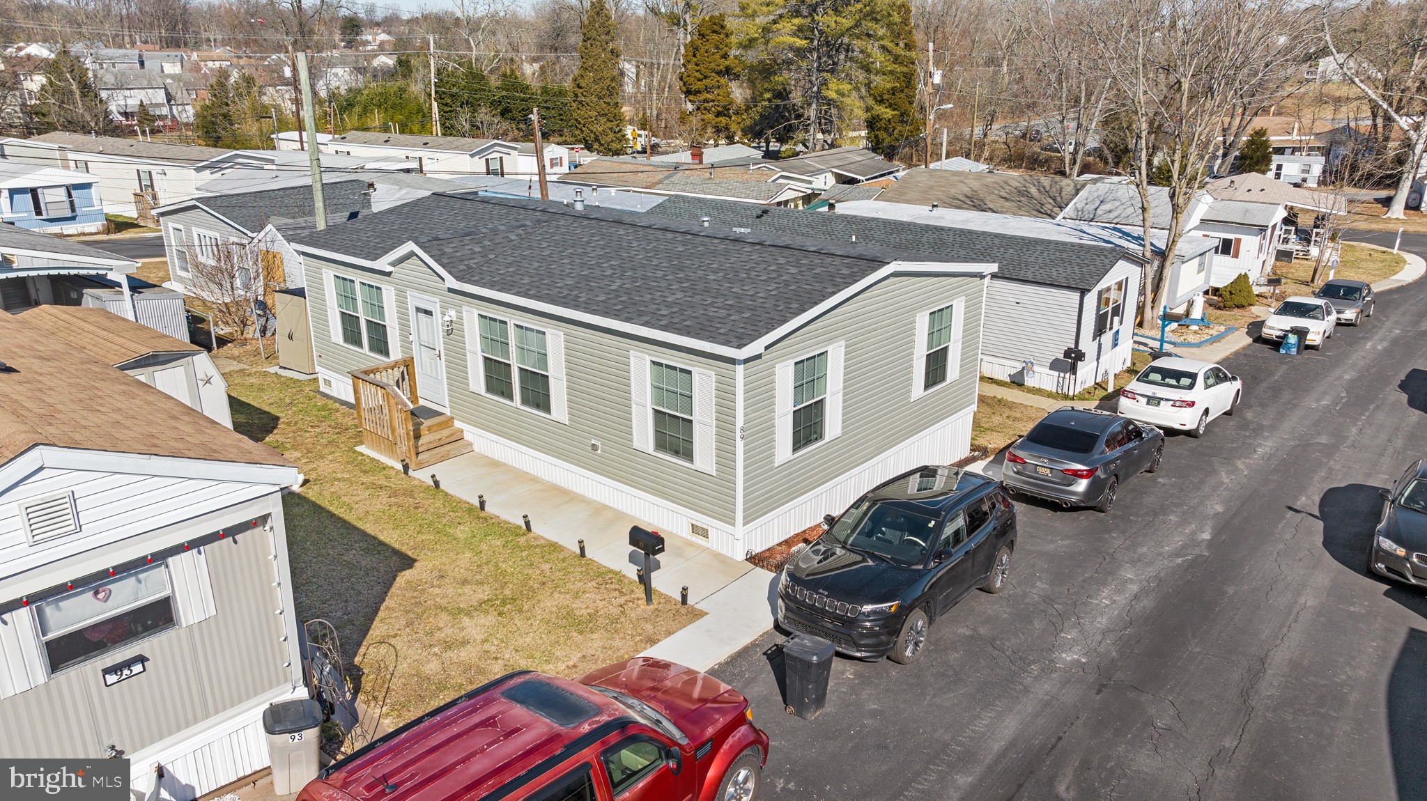 MURRAY MANOR - Residential