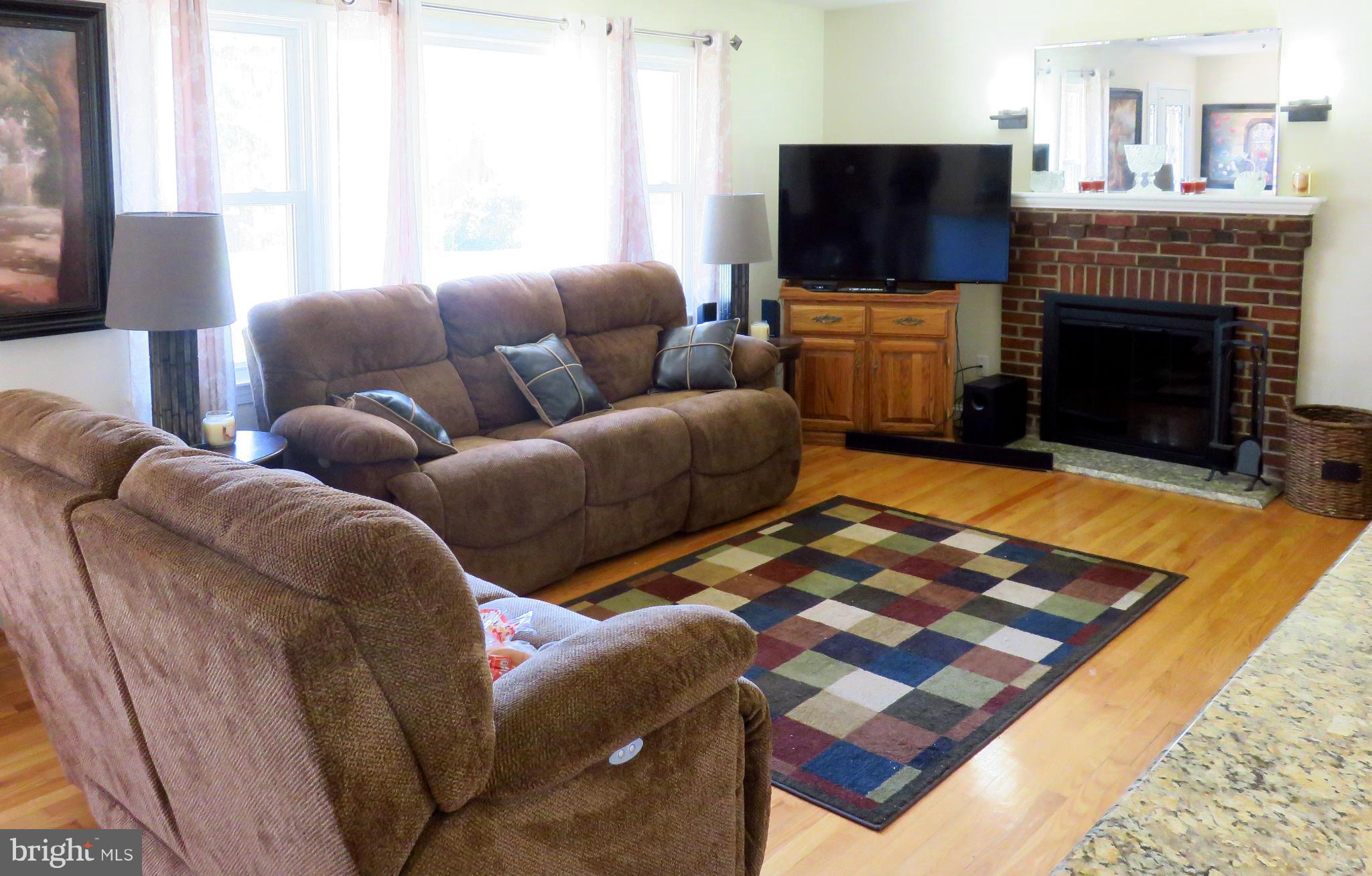 BRADDOCK ACRES - Residential