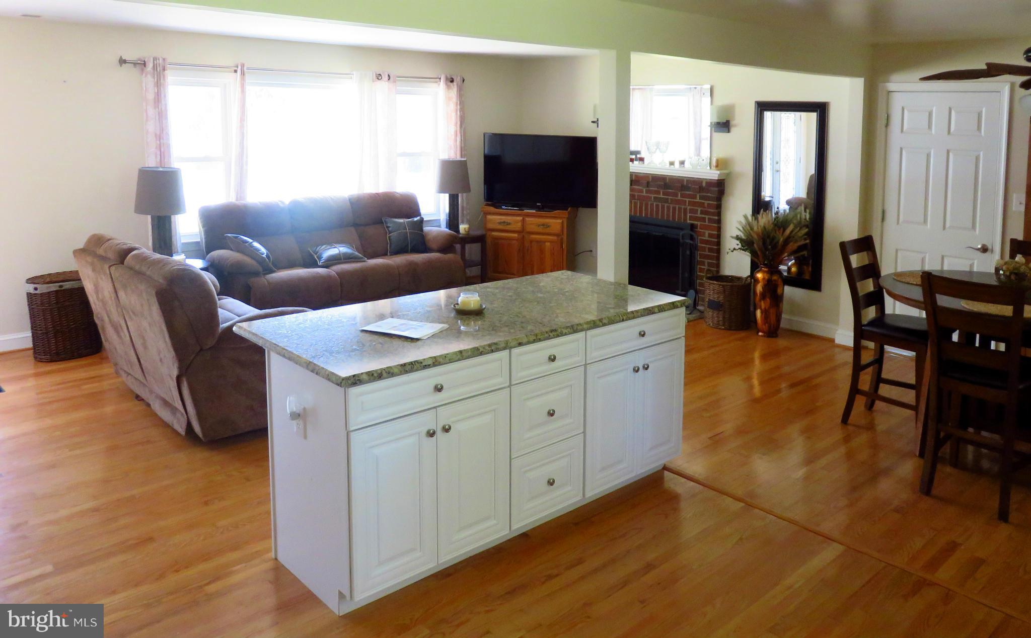 BRADDOCK ACRES - Residential