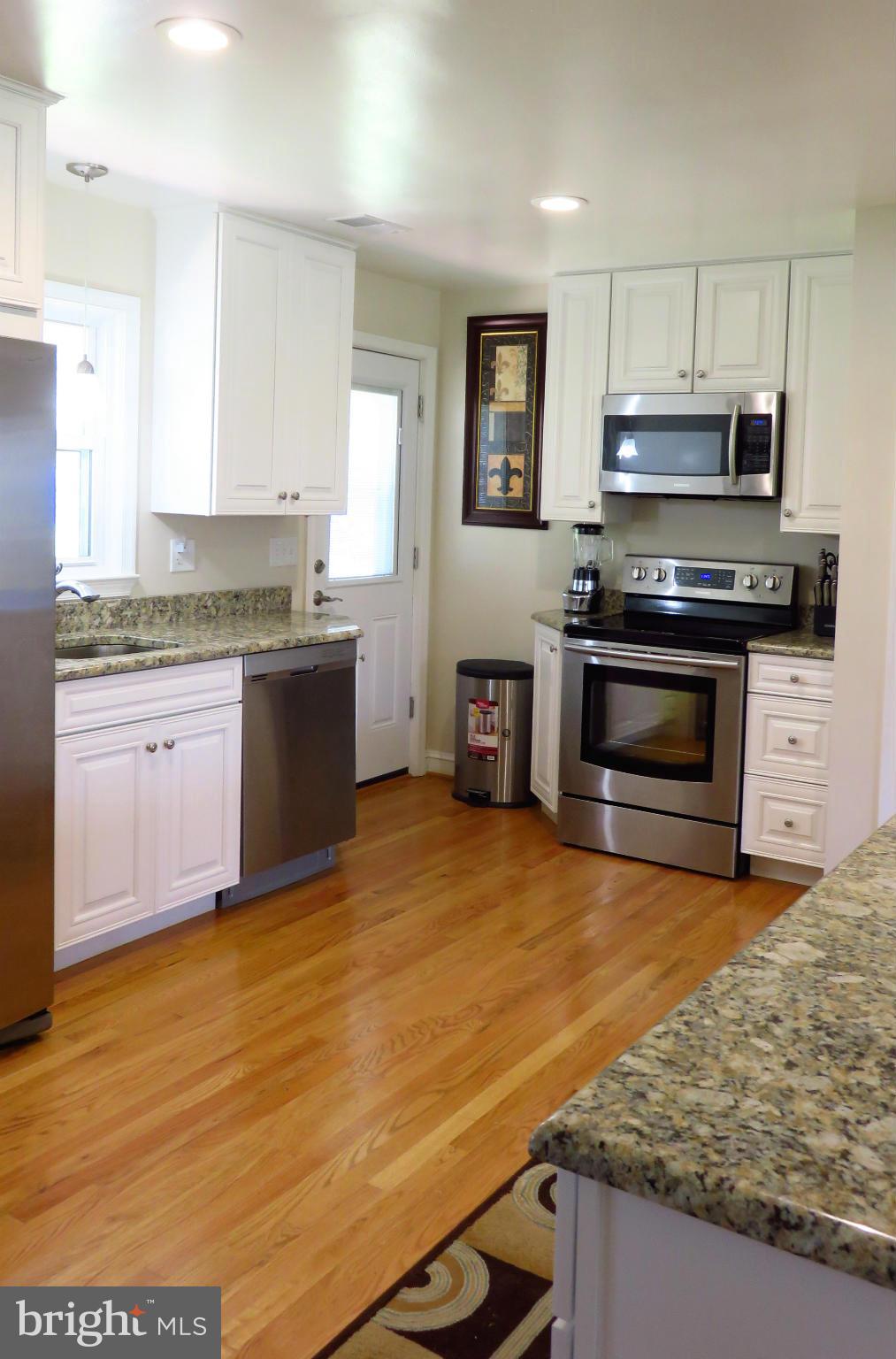 BRADDOCK ACRES - Residential