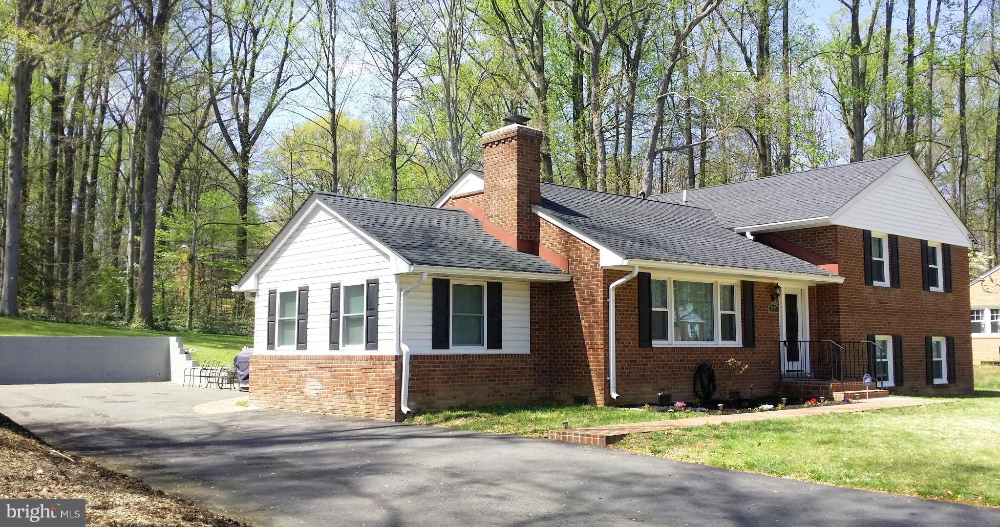 BRADDOCK ACRES - Residential