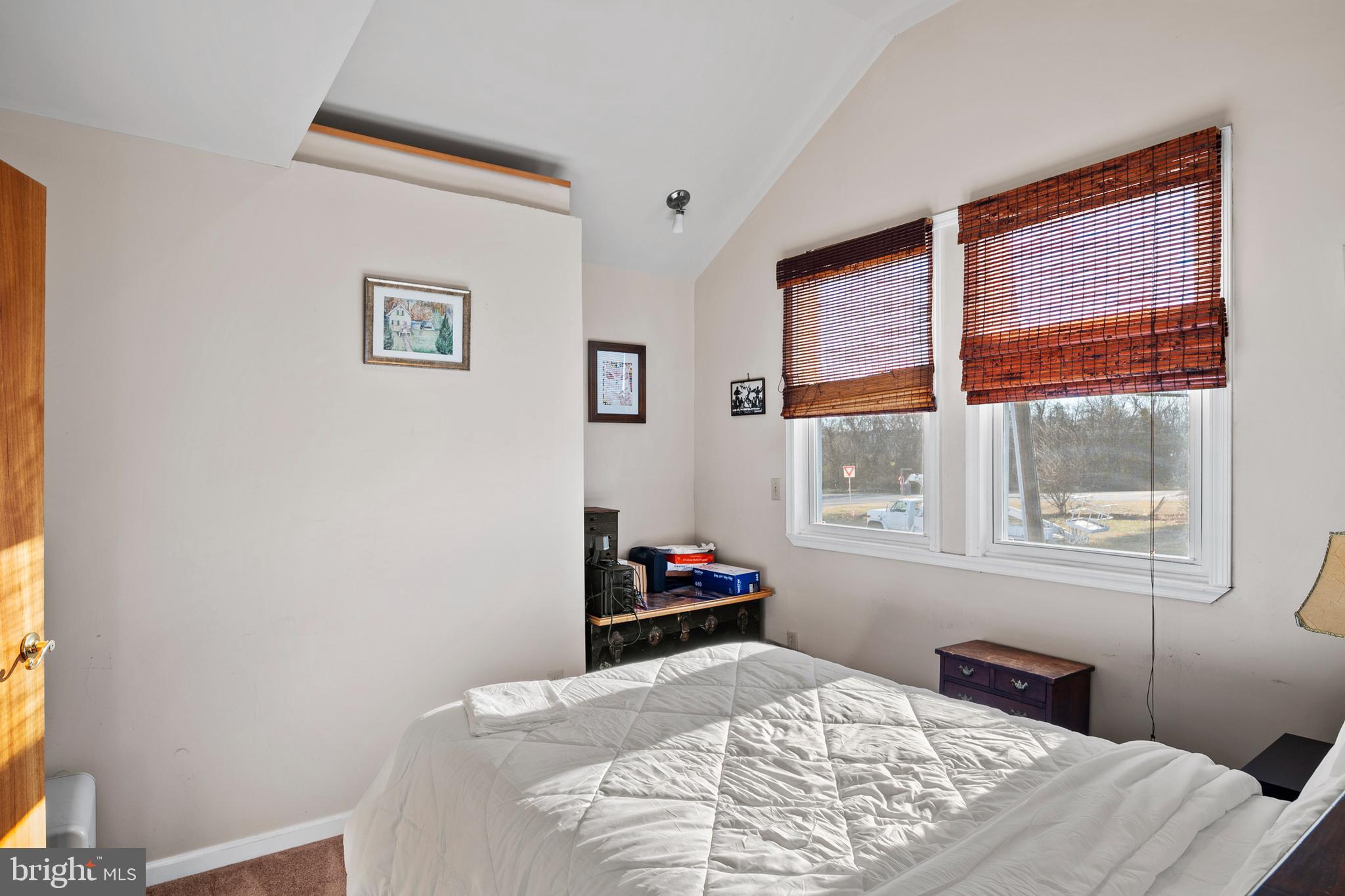 BRIGHT LIGHT SHORES - Residential