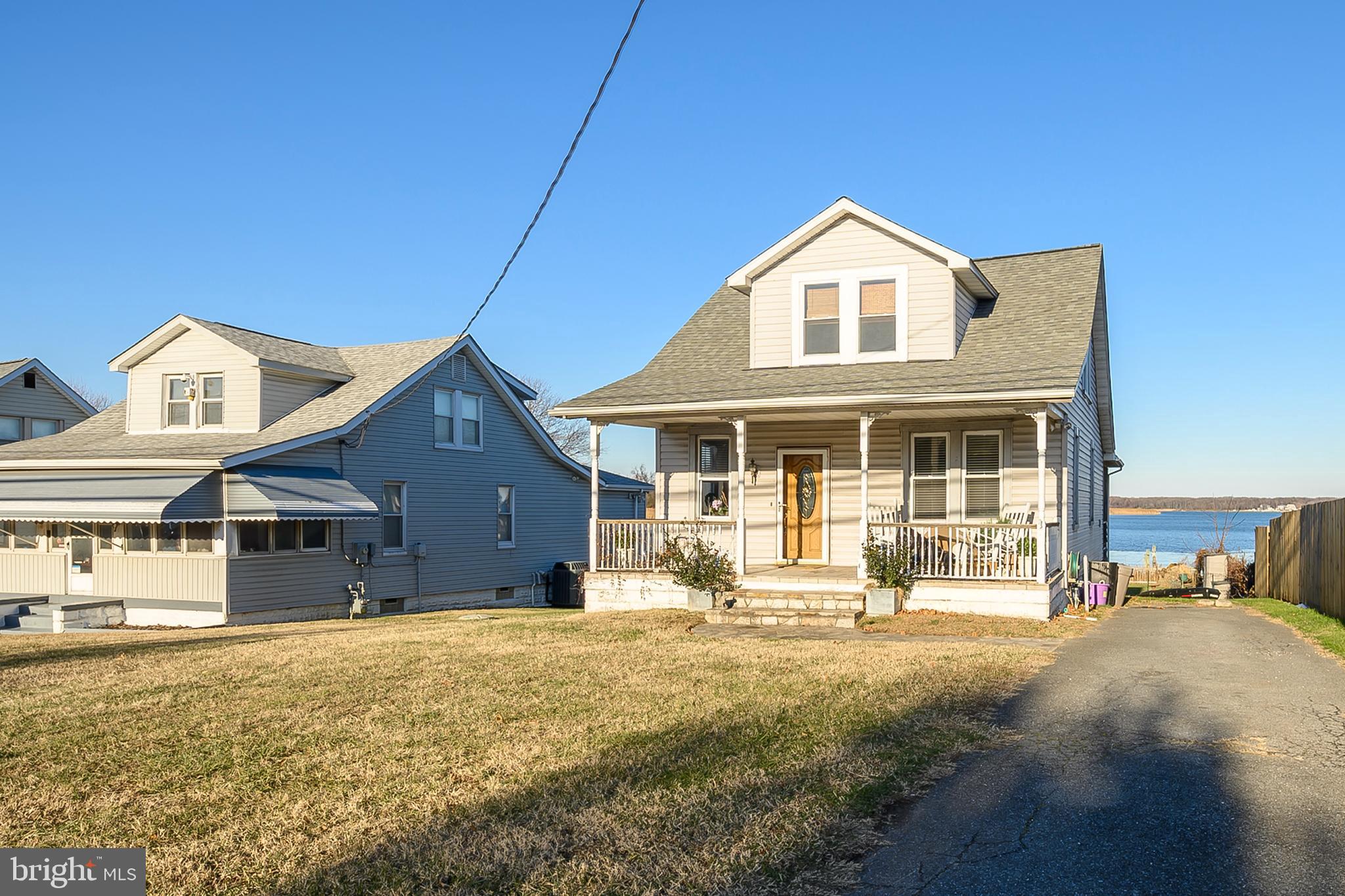 BRIGHT LIGHT SHORES - Residential