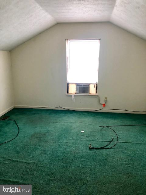 HICKORY HILLS - Residential