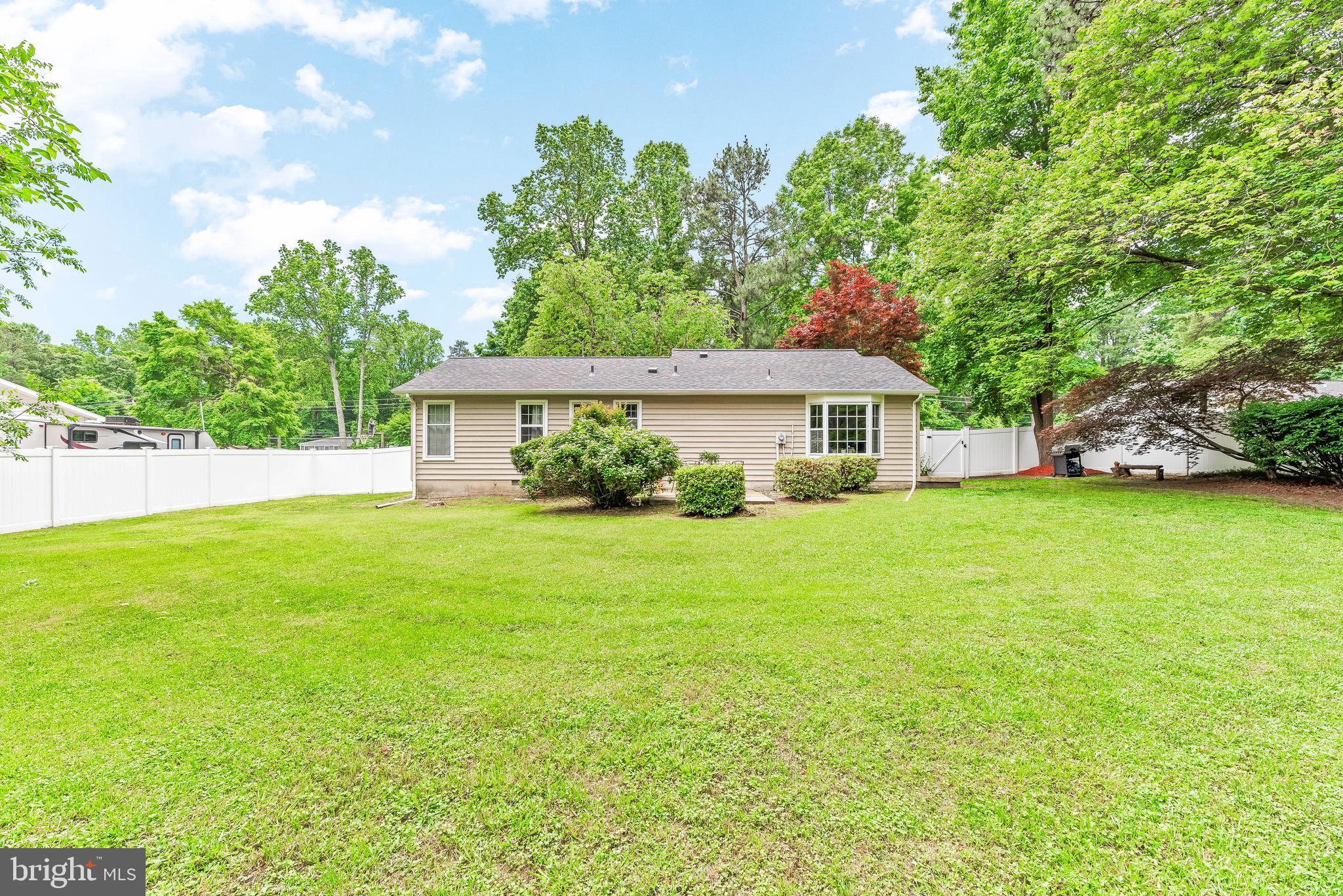 RUSTIC HILLS - Residential