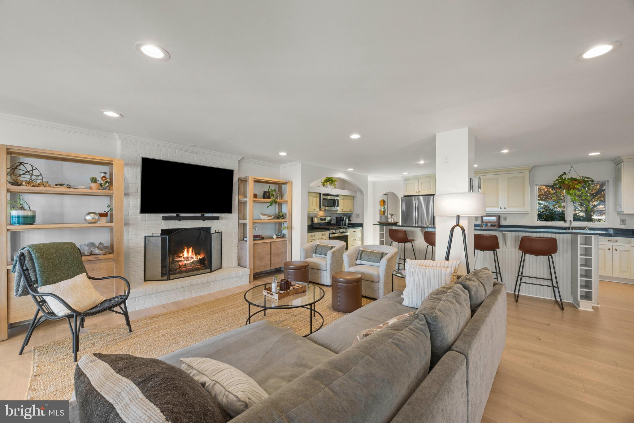 CLOVERFIELDS - Residential