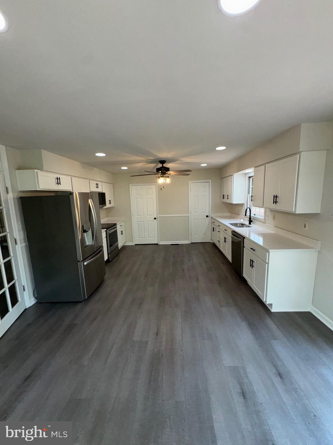 LAKE WILDERNESS - Residential