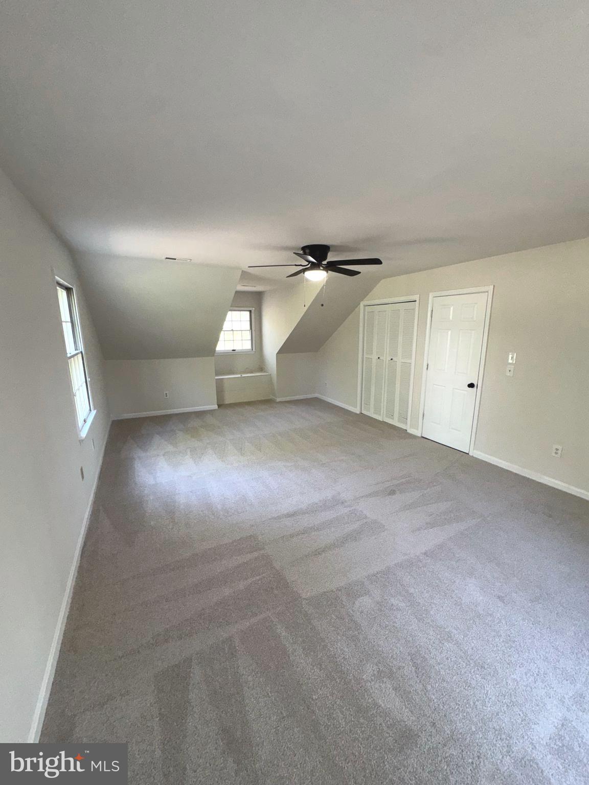 LAKE WILDERNESS - Residential