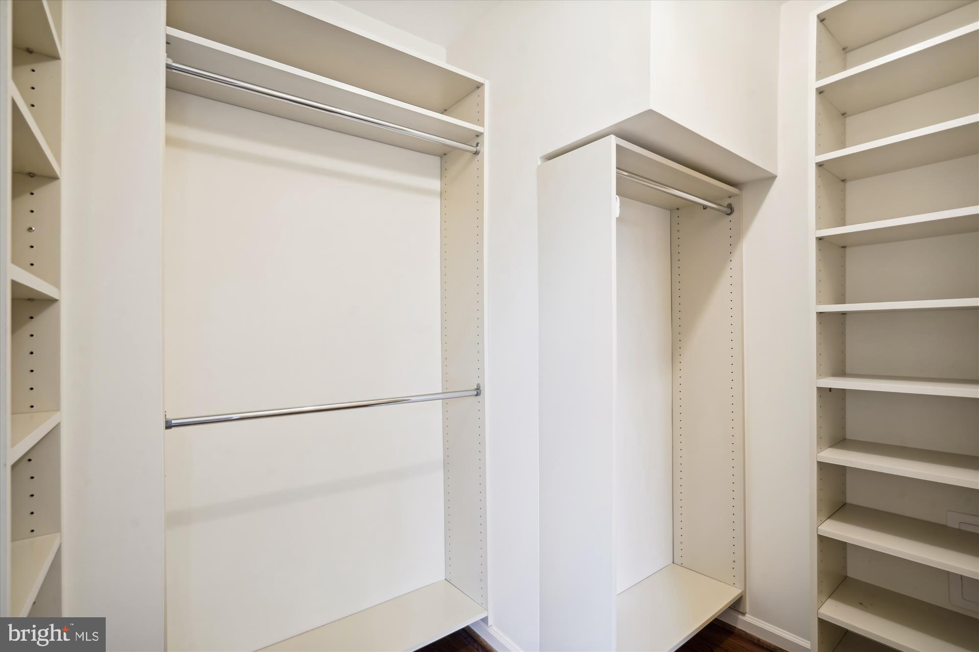 OLD TOWN ALEXANDRIA - Residential