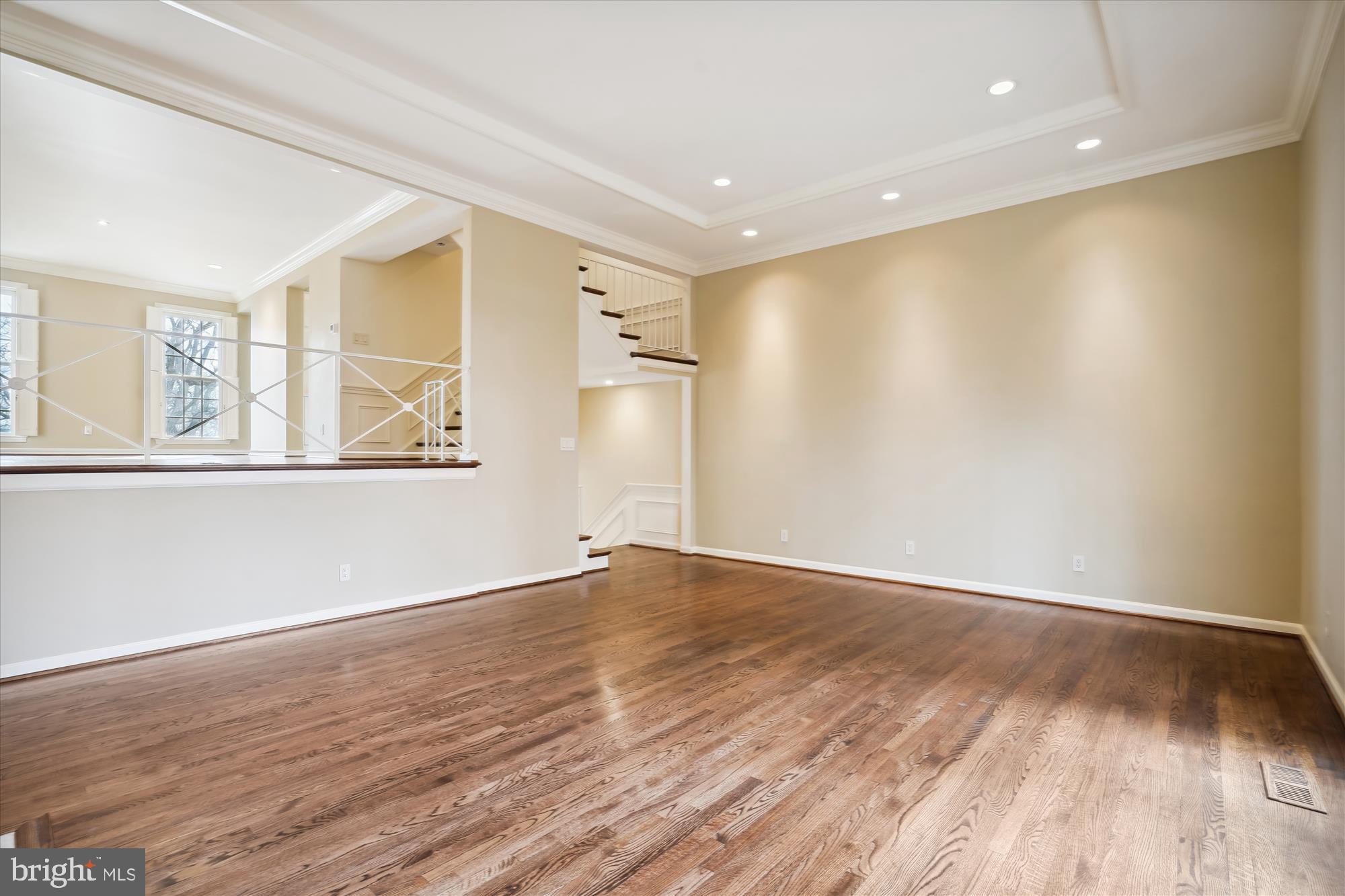 OLD TOWN ALEXANDRIA - Residential