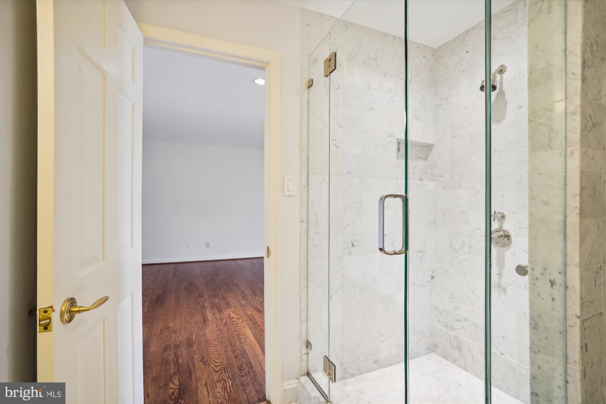 OLD TOWN ALEXANDRIA - Residential