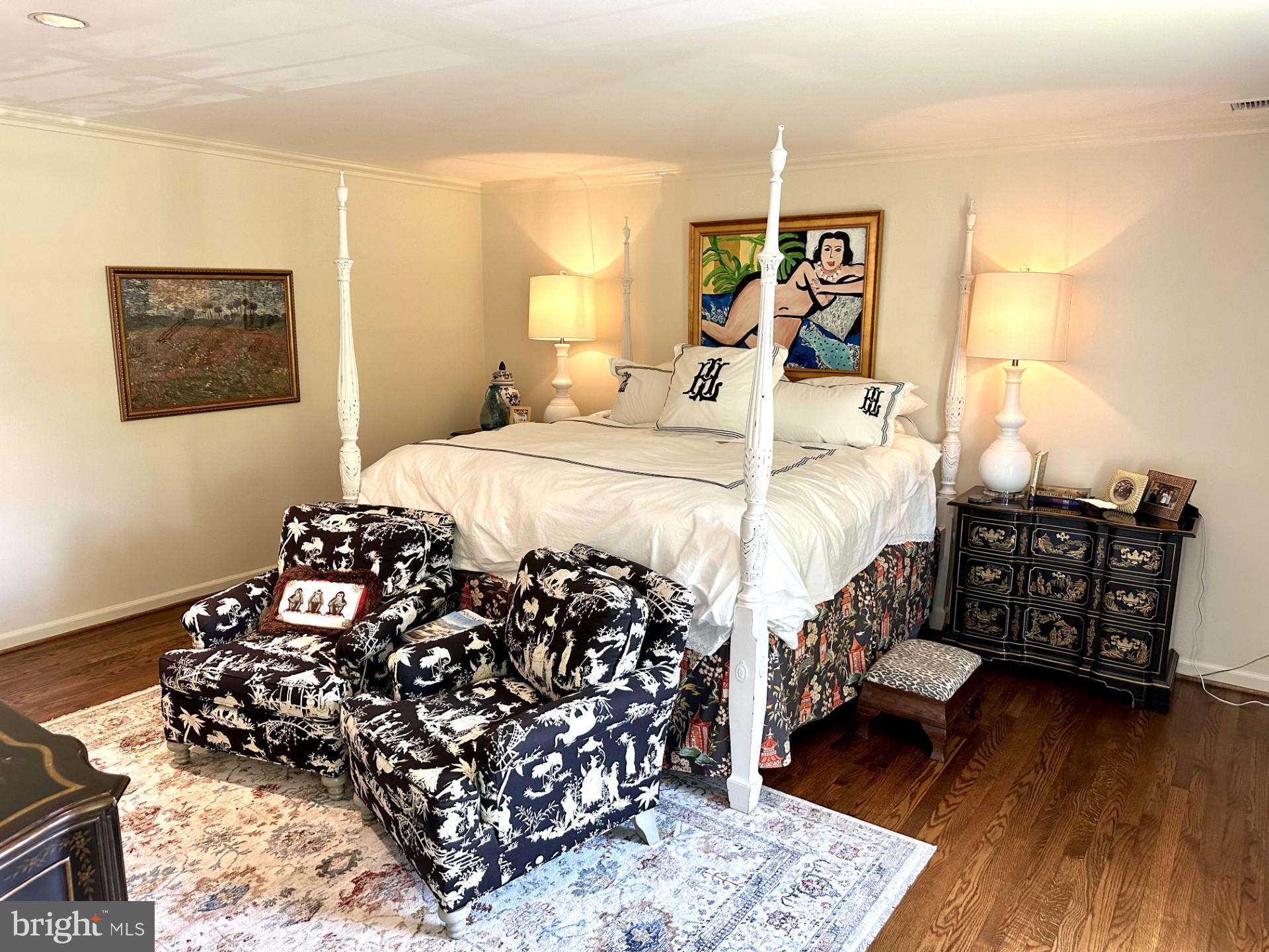 OLD TOWN ALEXANDRIA - Residential