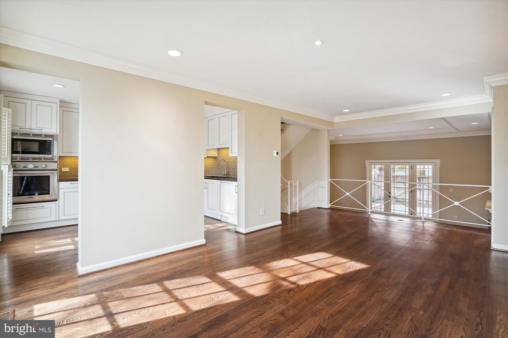 OLD TOWN ALEXANDRIA - Residential