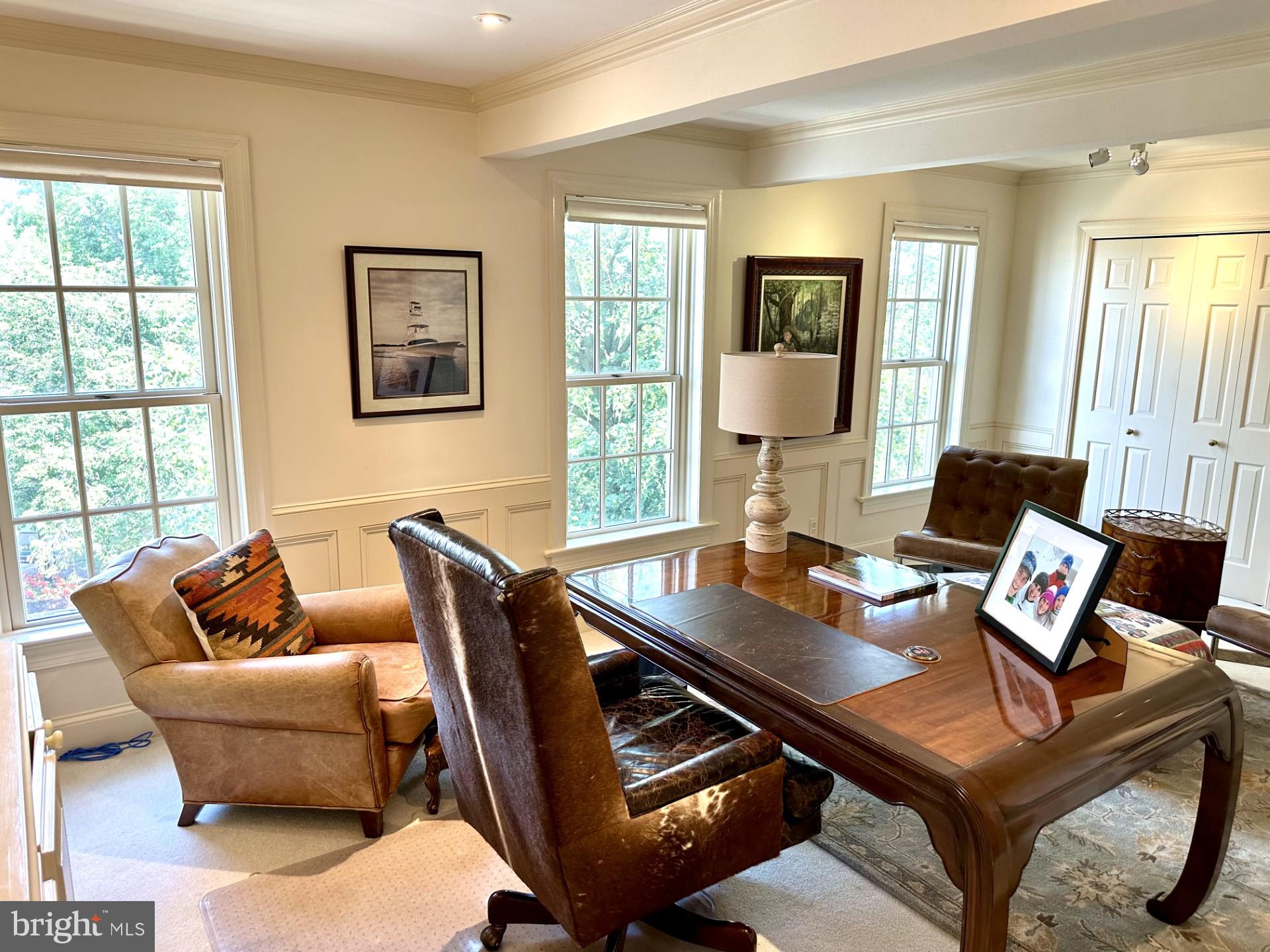 OLD TOWN ALEXANDRIA - Residential