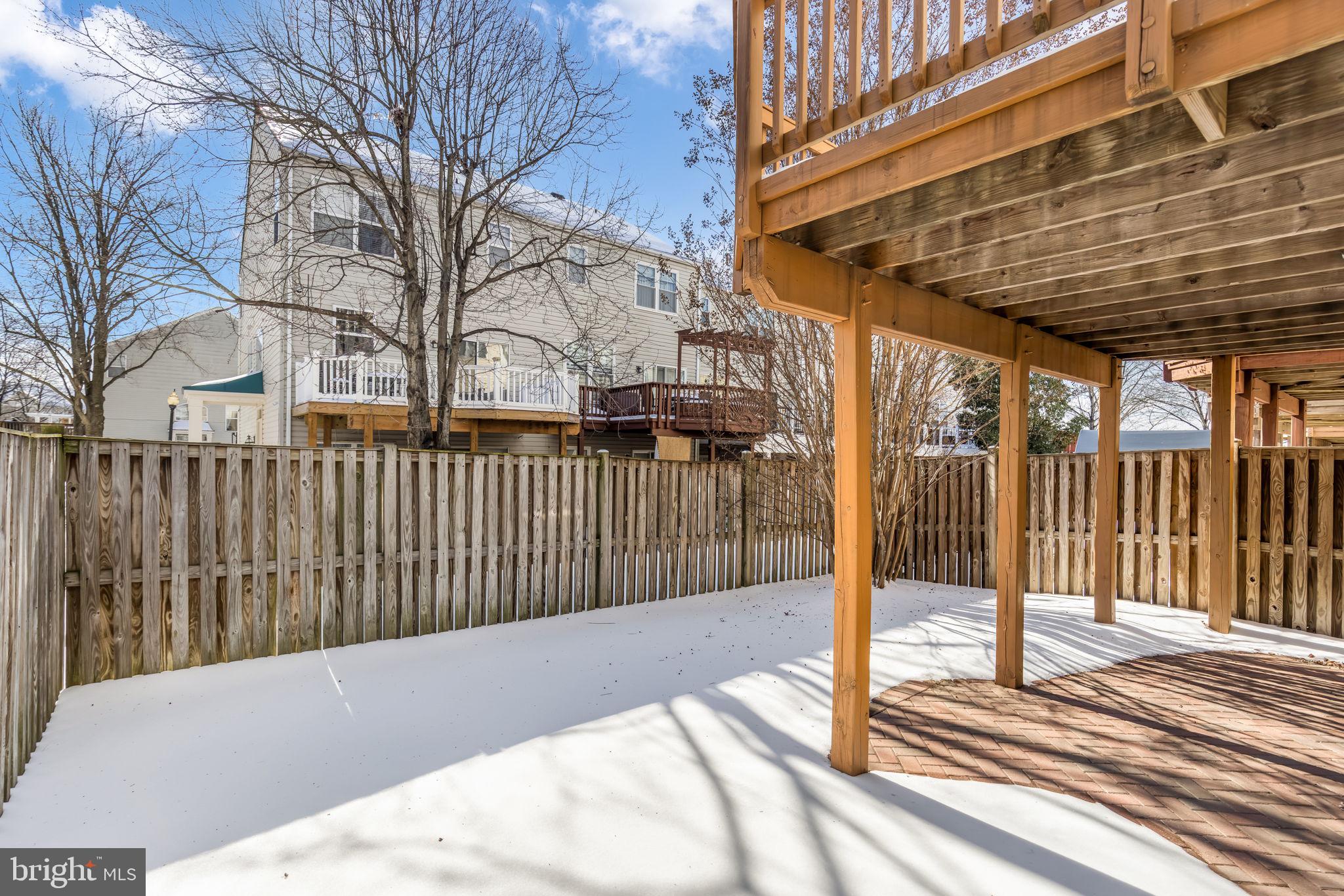 SOUTH RIDING - Residential