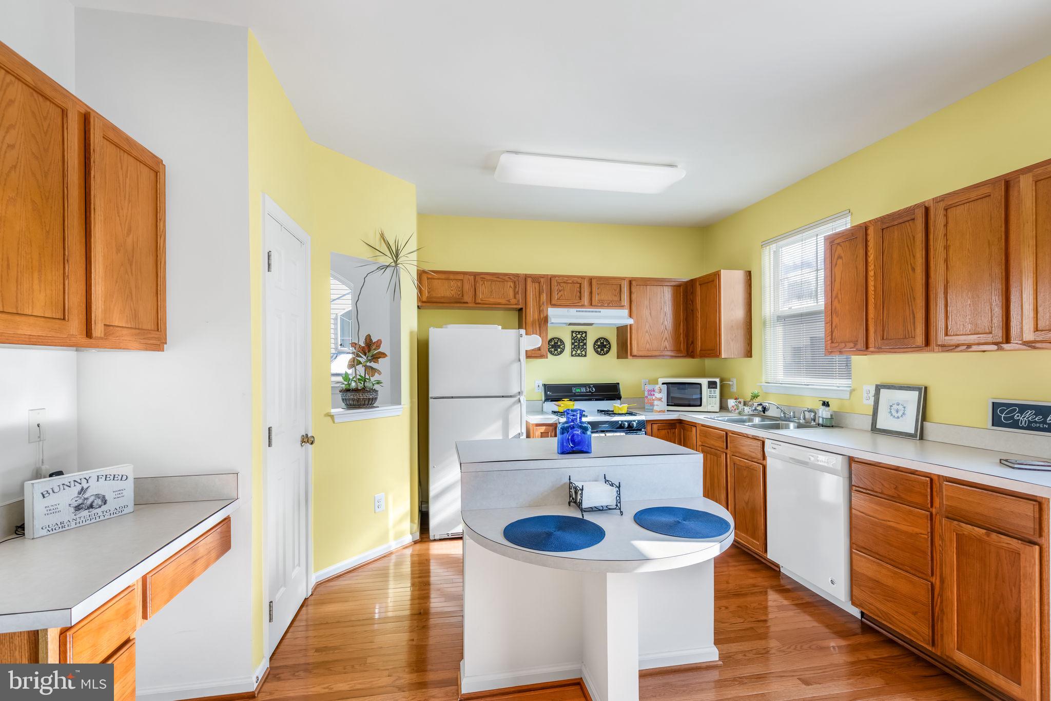 SOUTH RIDING - Residential