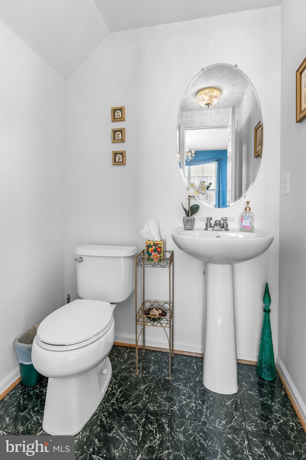 SOUTH RIDING - Residential