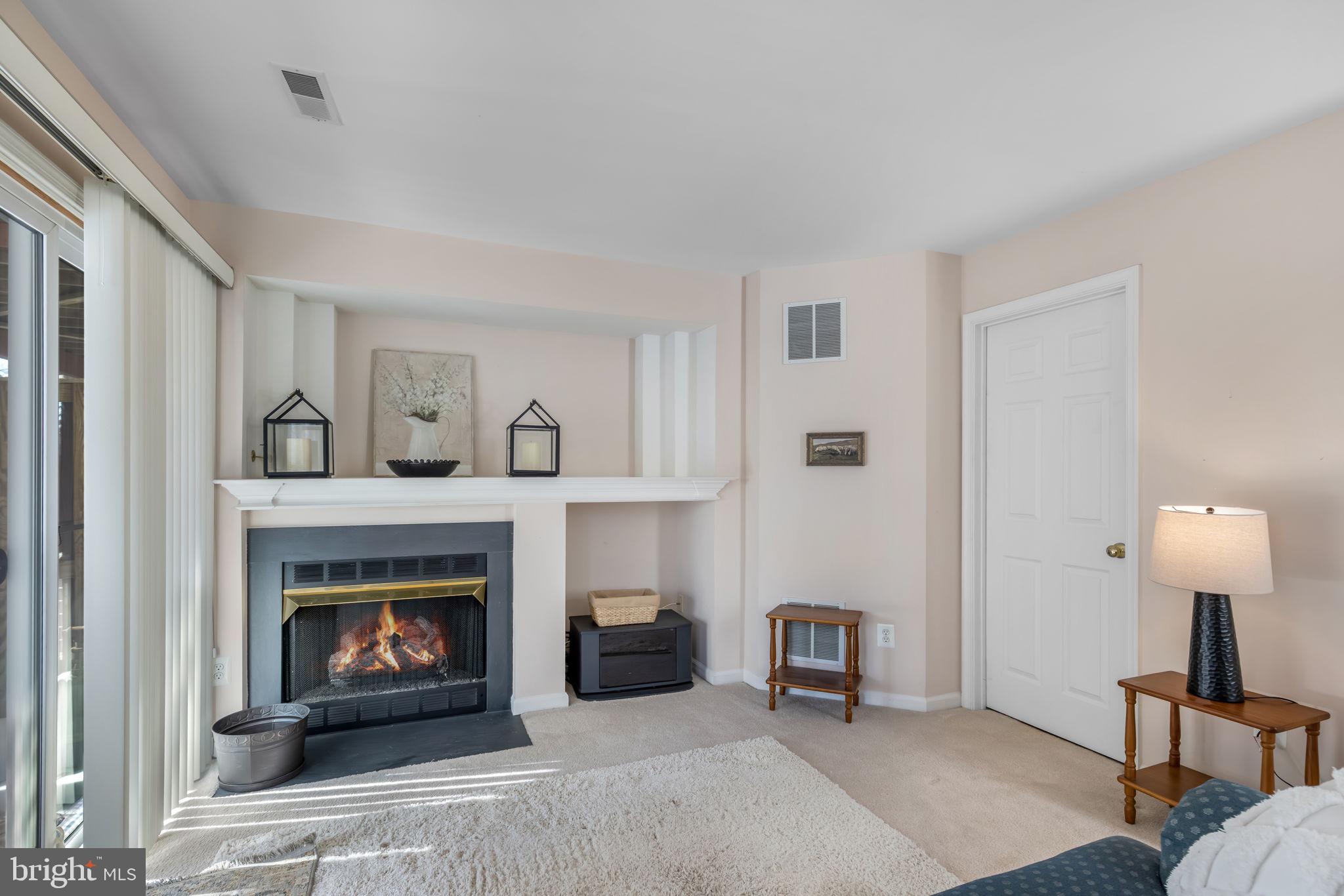 SOUTH RIDING - Residential