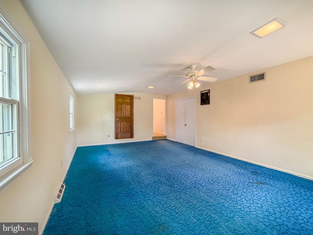 PARK TOWN ESTATES - Residential