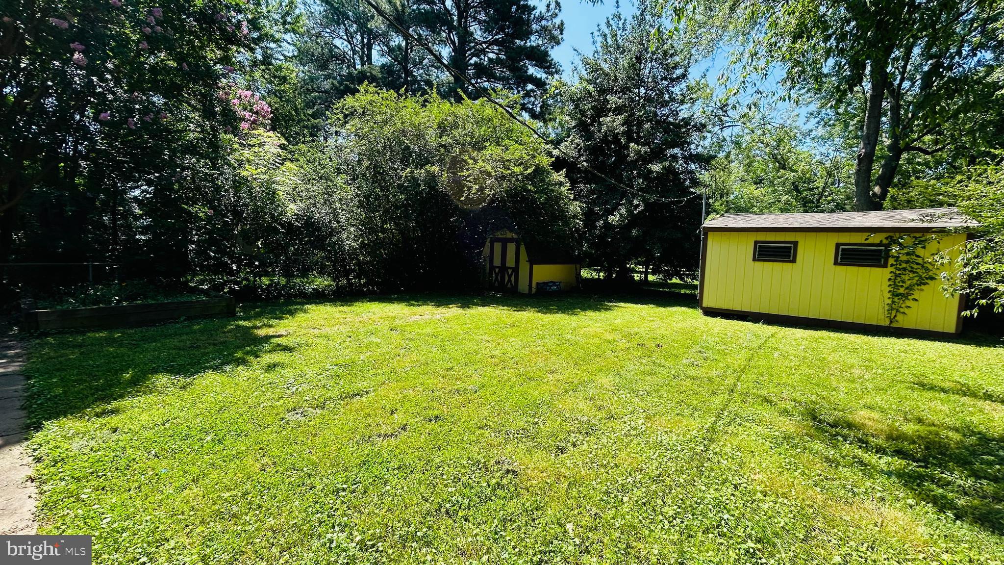 COURTLAND HEIGHTS - Residential Lease