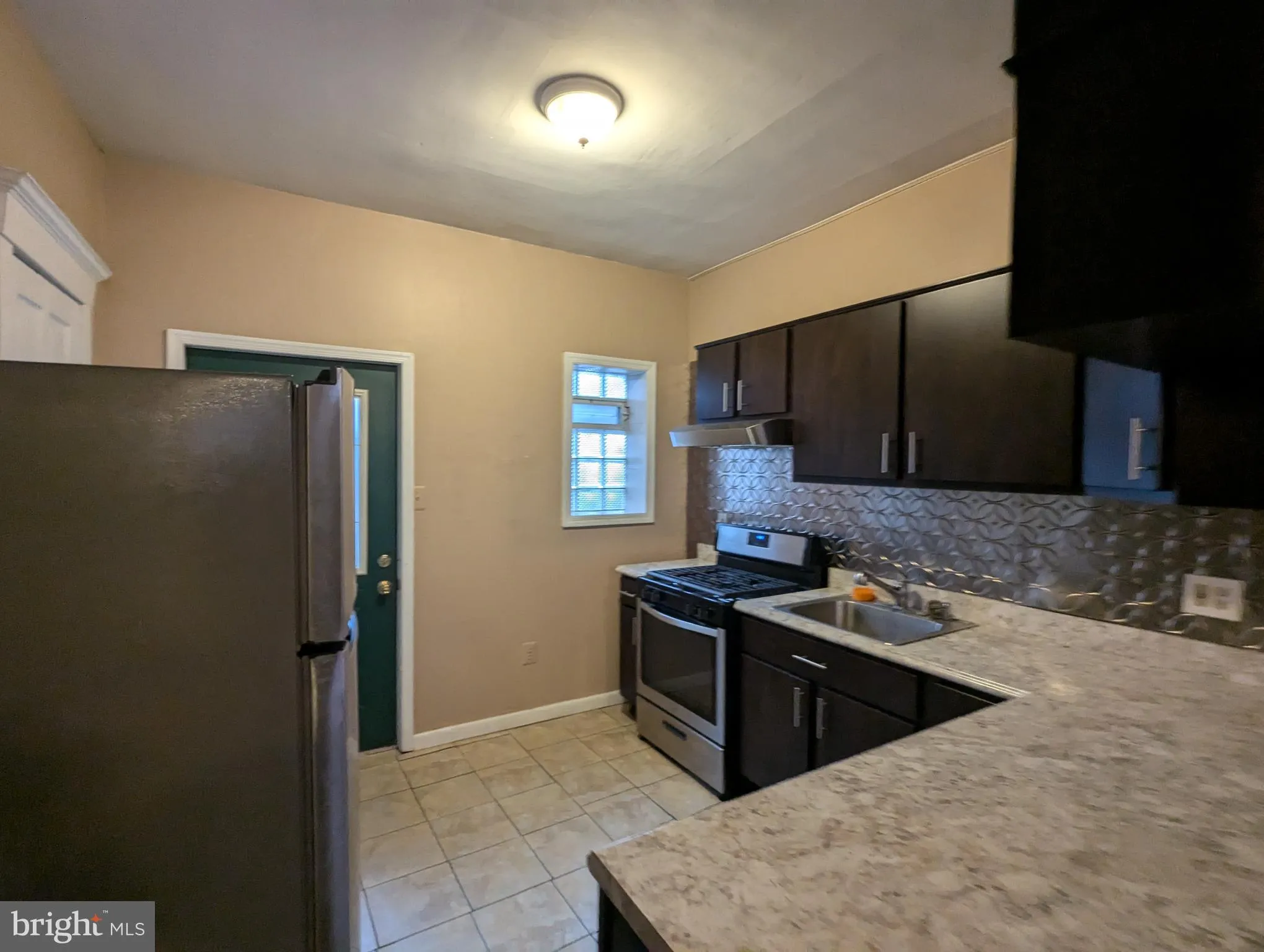 Philadelphia, Pennsylvania 19130, United States, 2 Bedrooms Bedrooms, ,1 BathroomBathrooms,Residential,Contingent,11861