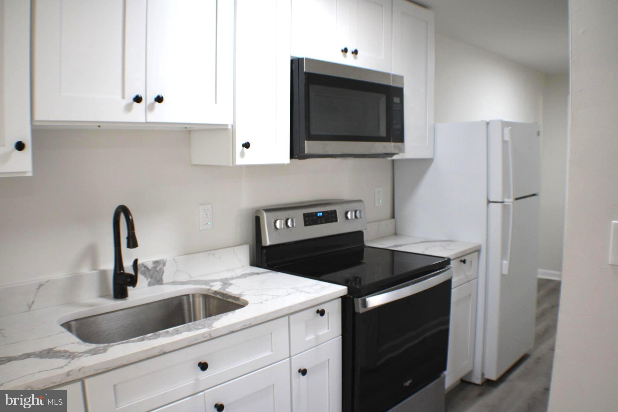 ELKINS PARK - Residential Lease