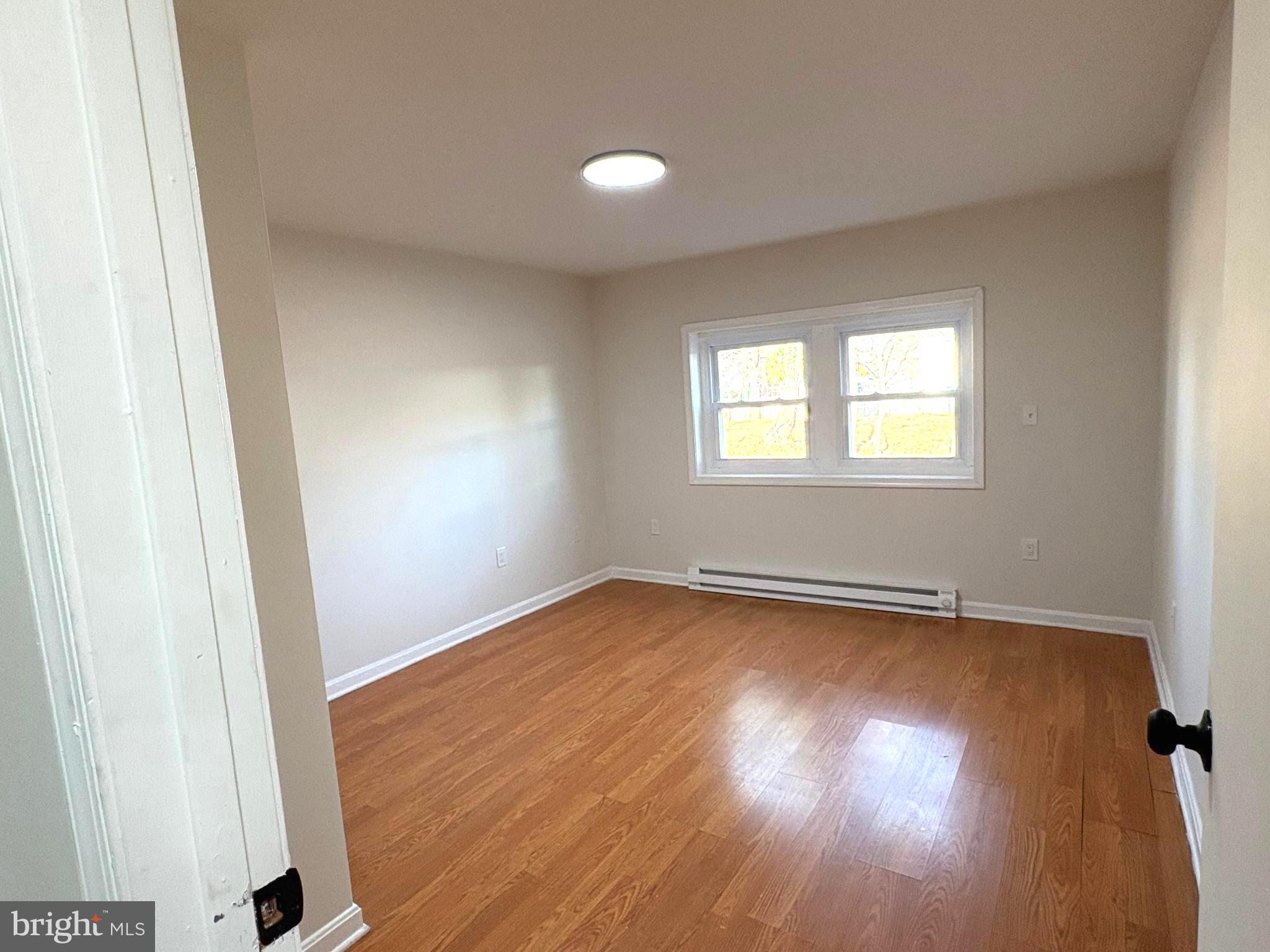 ELKINS PARK - Residential Lease