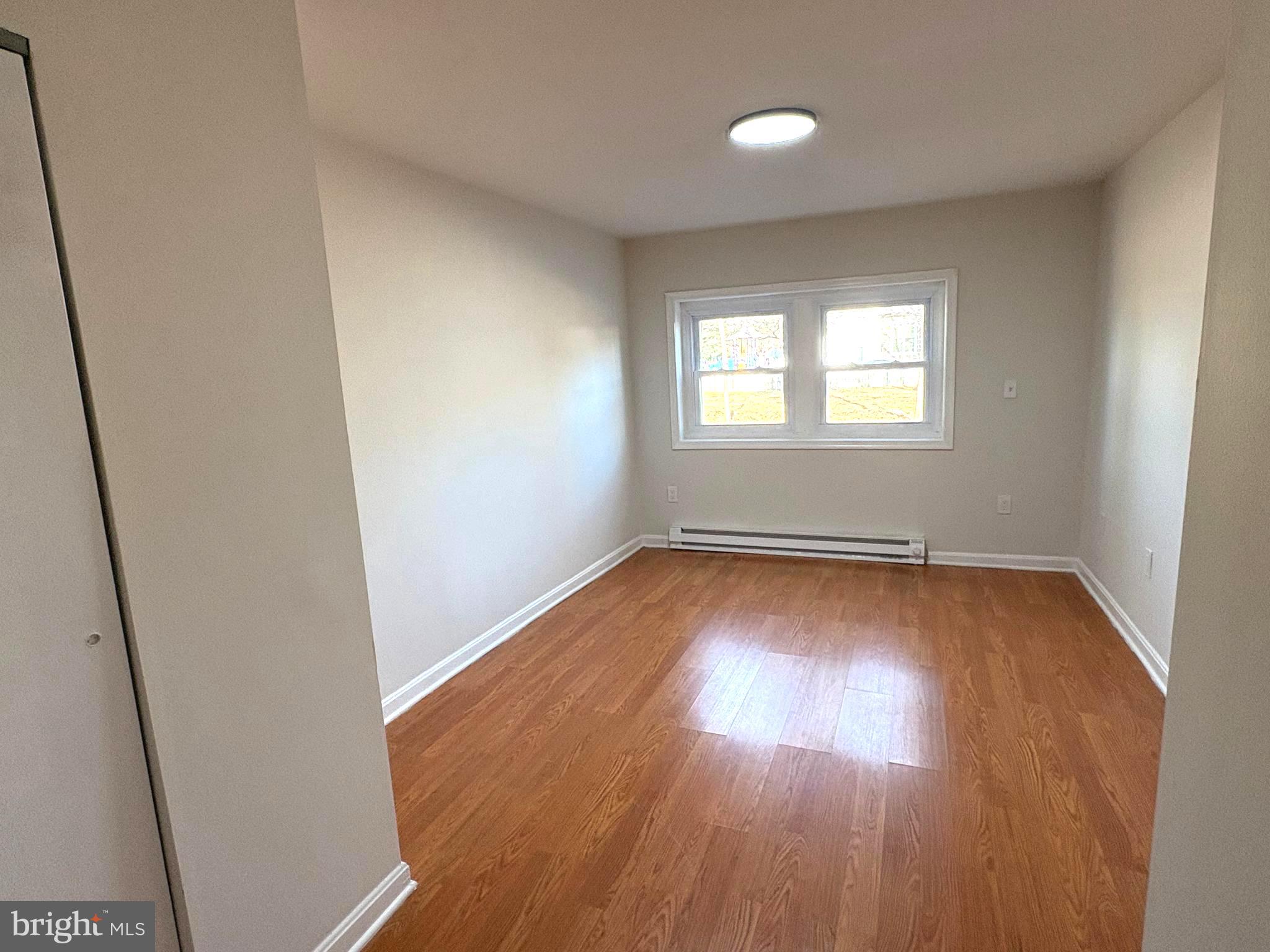 ELKINS PARK - Residential Lease