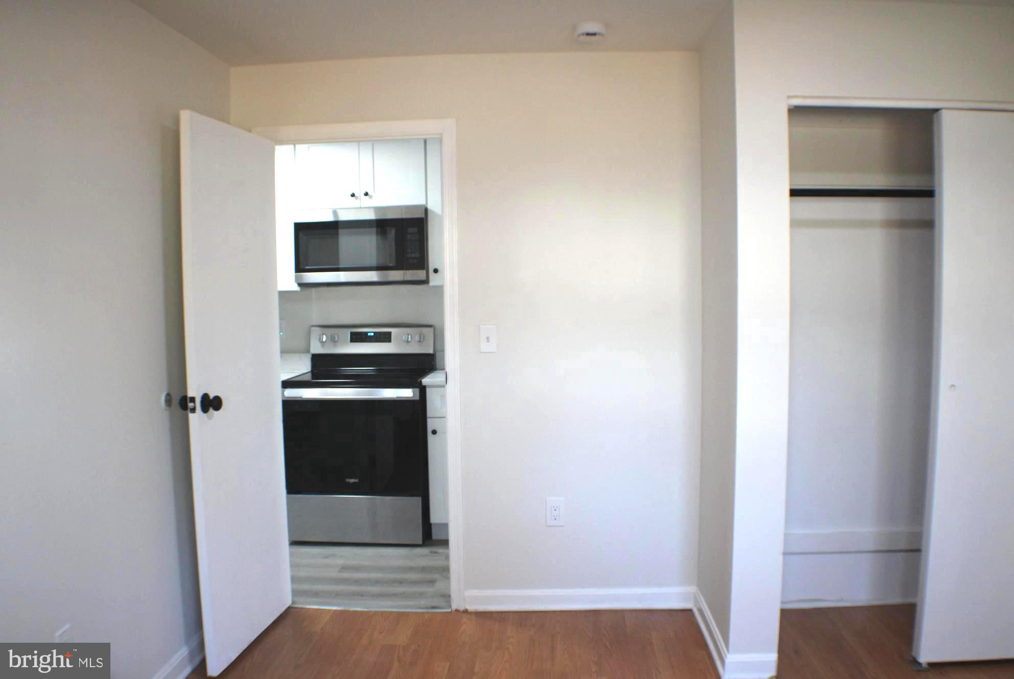 ELKINS PARK - Residential Lease