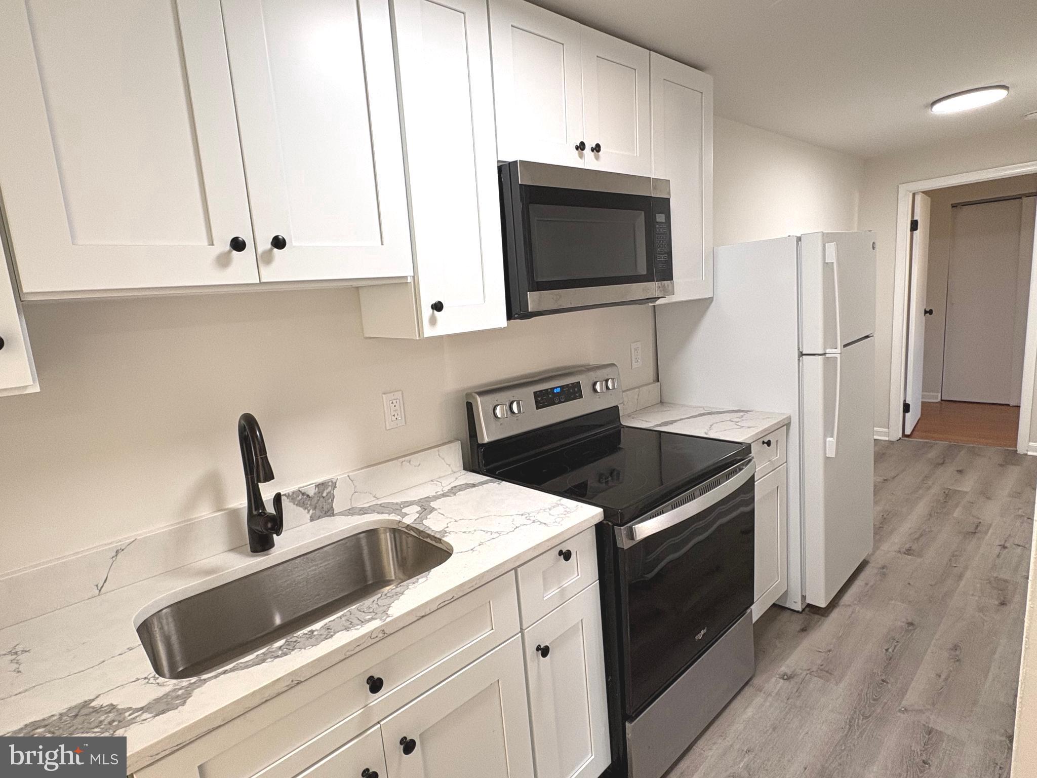 ELKINS PARK - Residential Lease