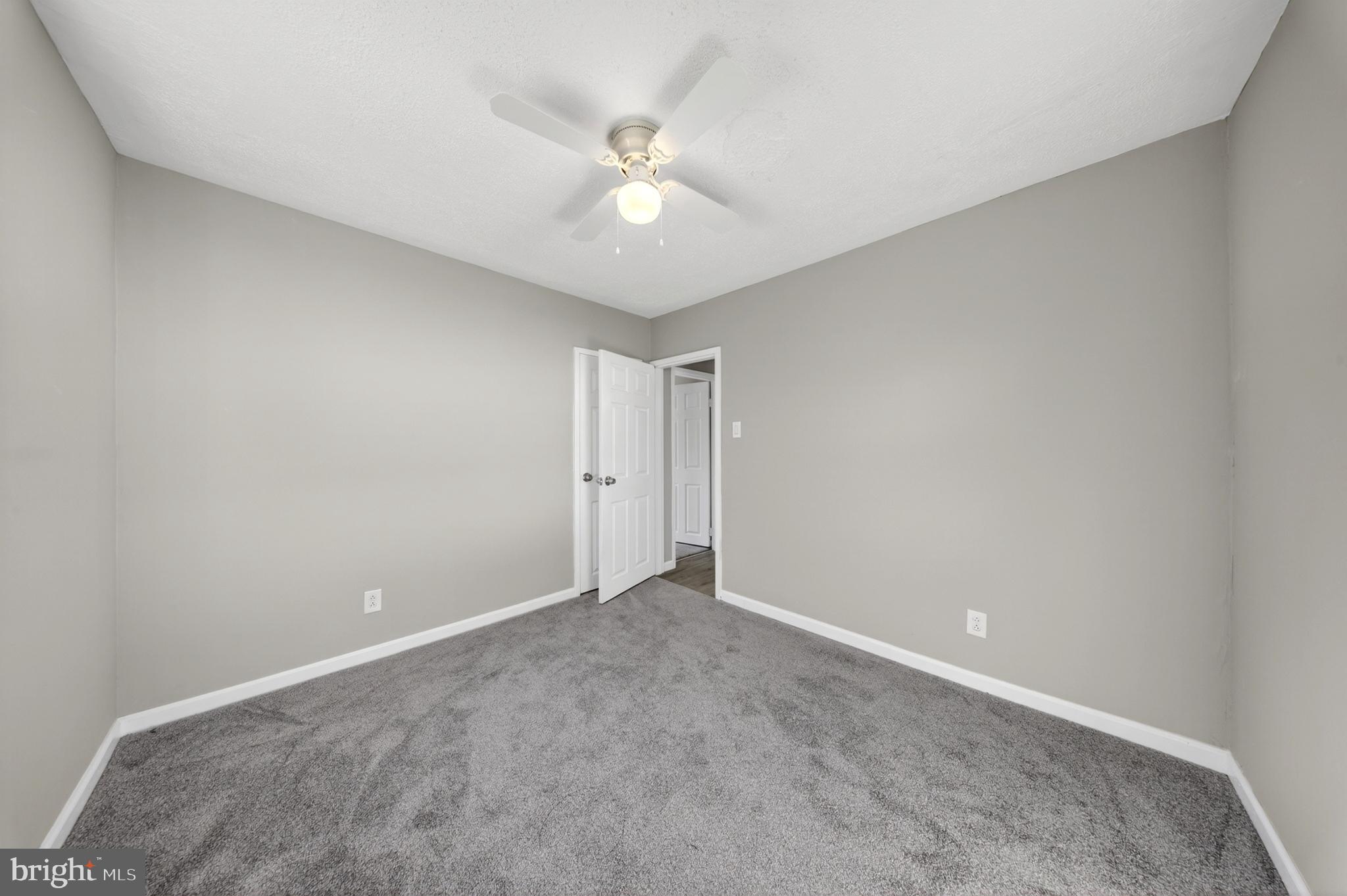 MANOR PARK - Residential