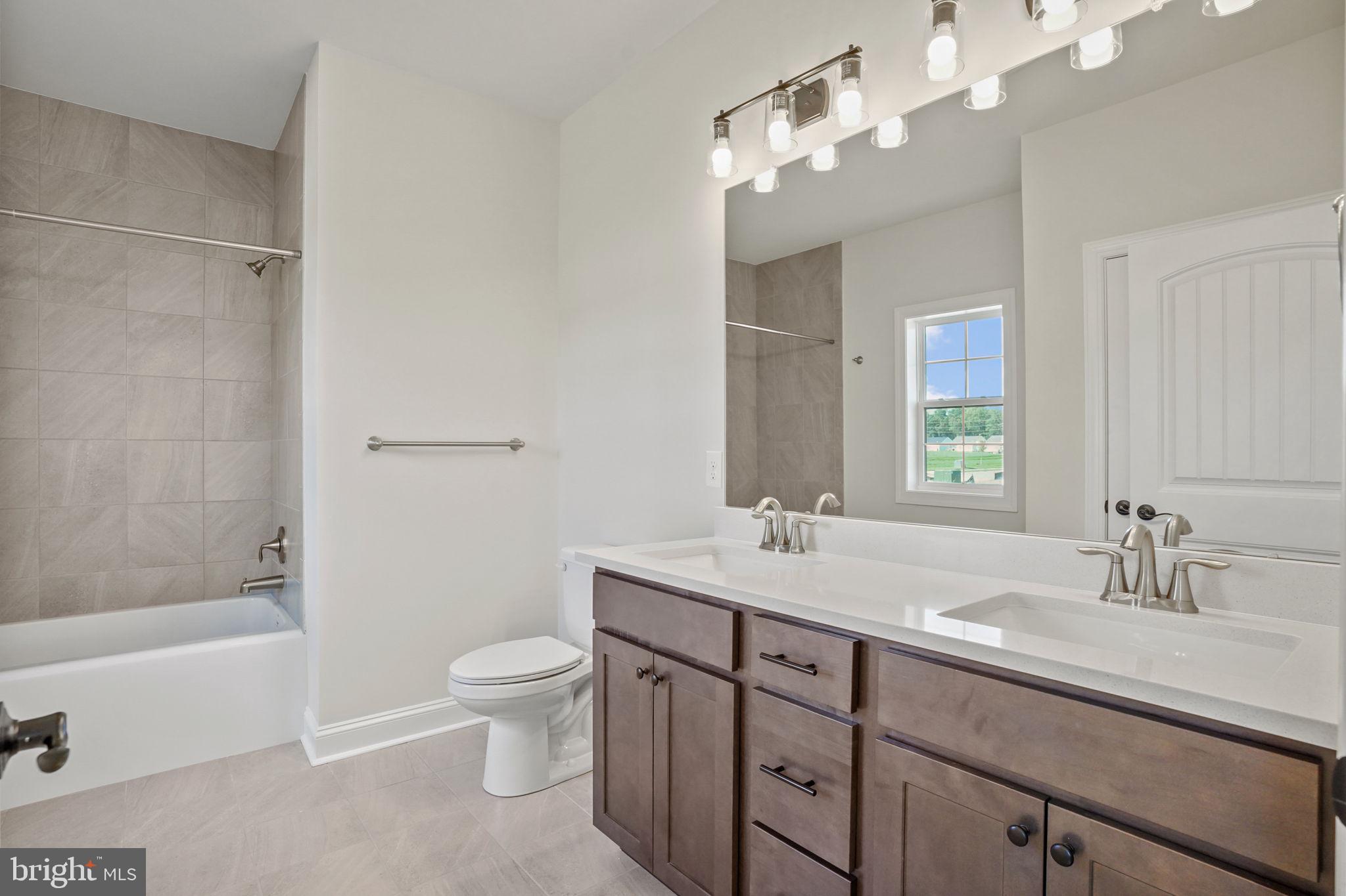 14282 SCHOONER RUN - LOT #84