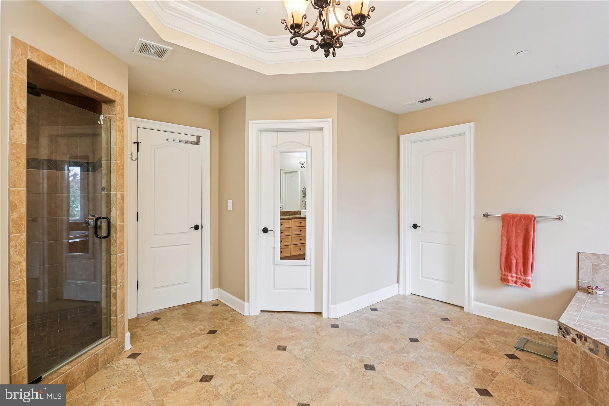 JAMES CREEK - Residential