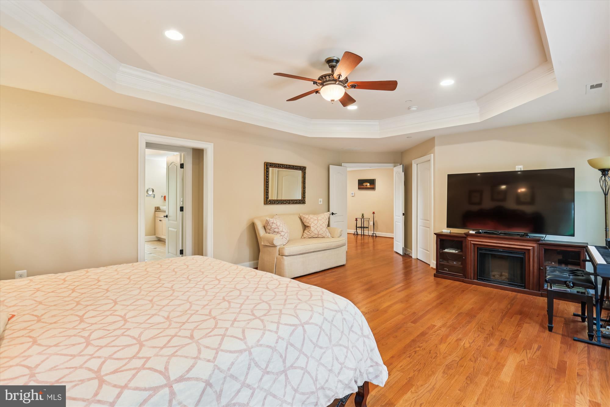 JAMES CREEK - Residential