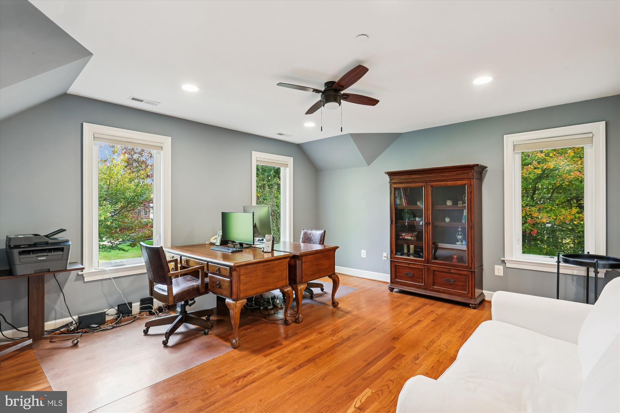 JAMES CREEK - Residential