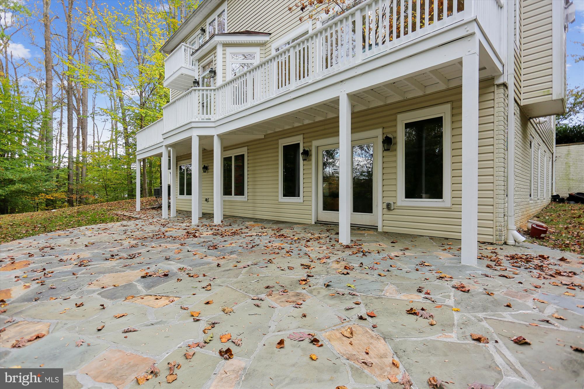 JAMES CREEK - Residential