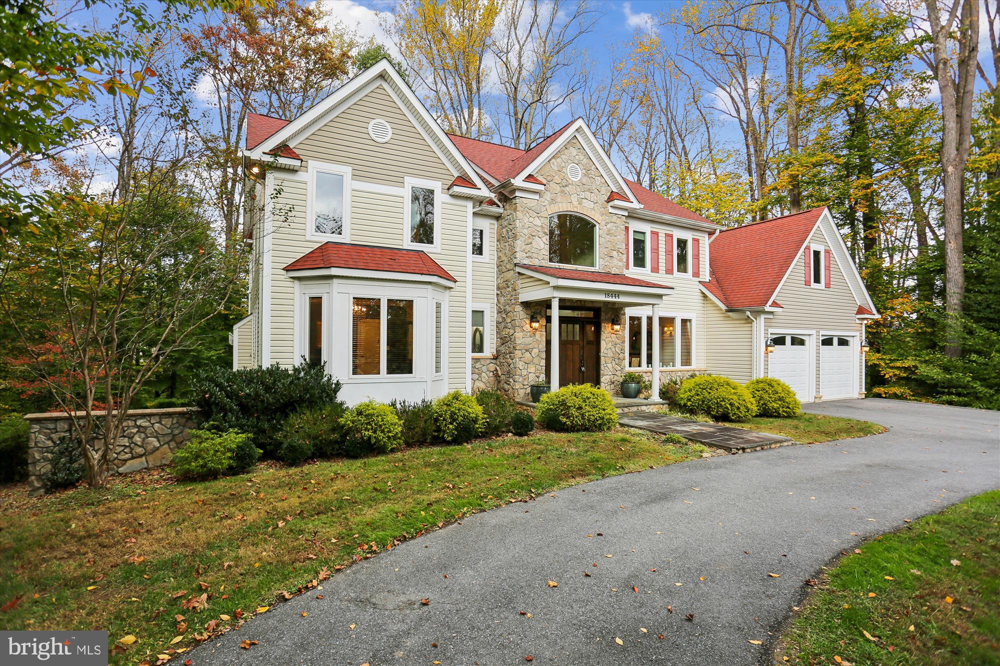 JAMES CREEK - Residential