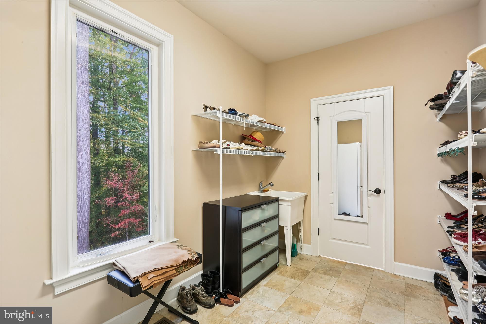 JAMES CREEK - Residential