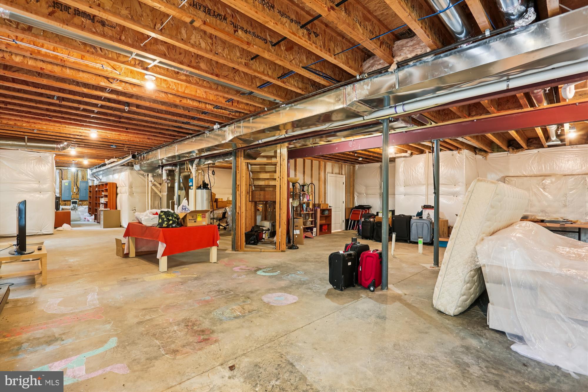 JAMES CREEK - Residential