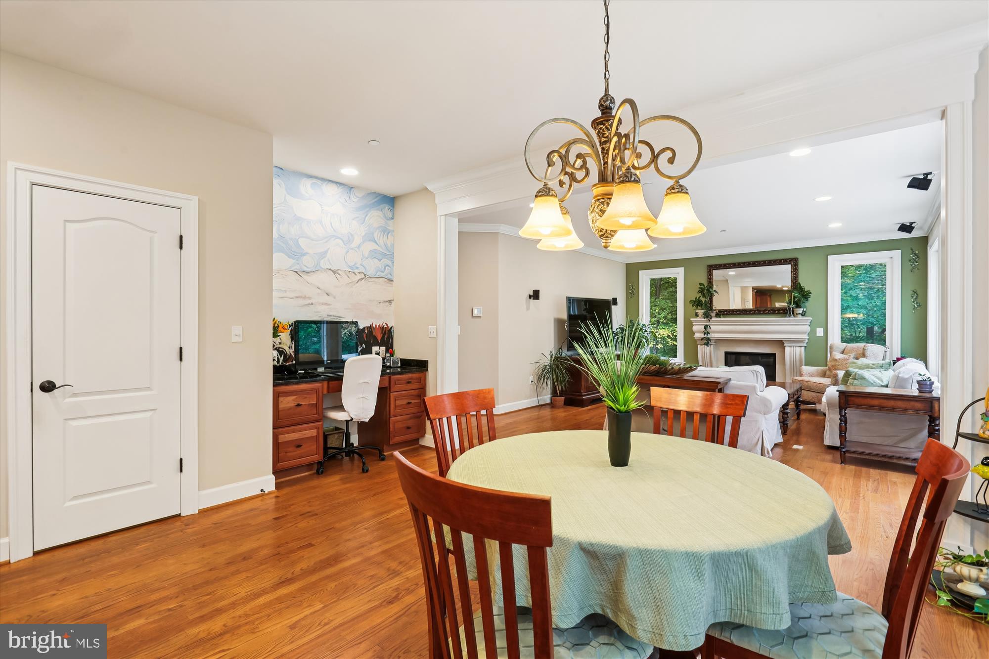 JAMES CREEK - Residential