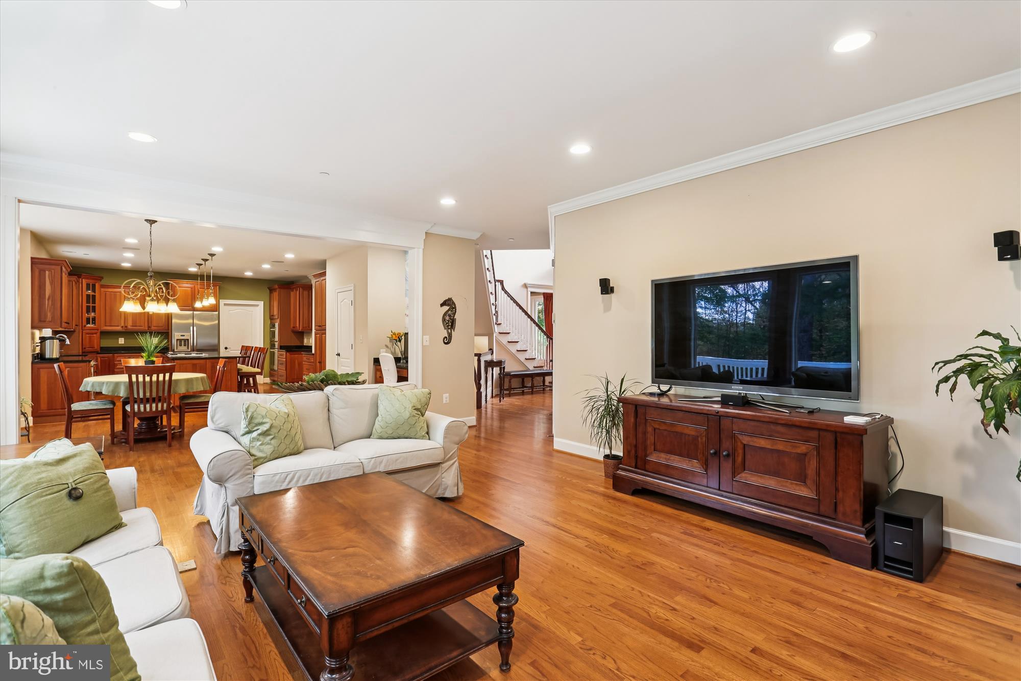 JAMES CREEK - Residential