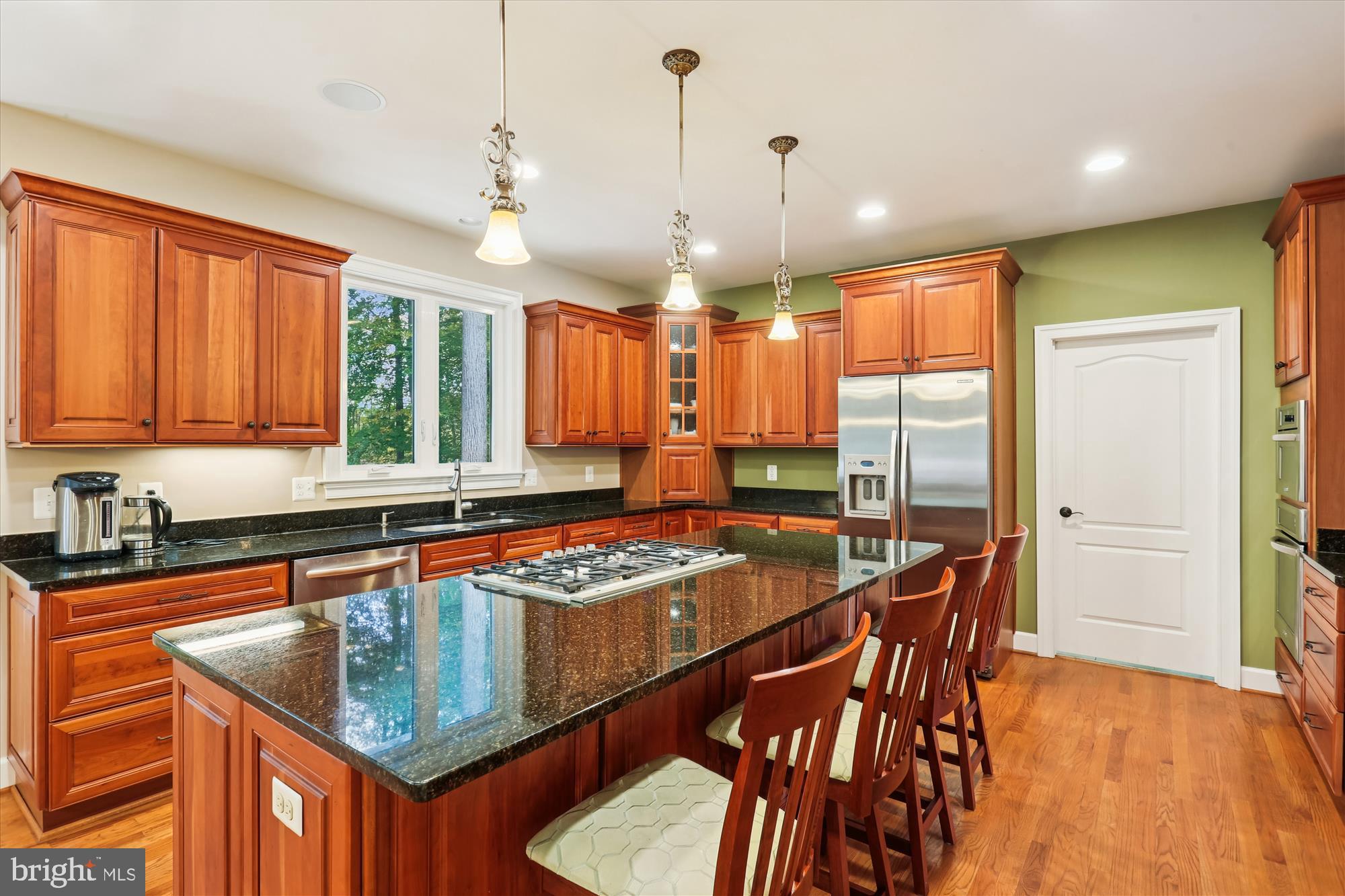 JAMES CREEK - Residential