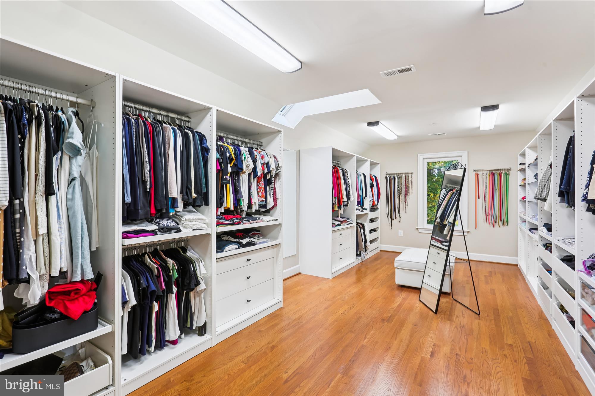 JAMES CREEK - Residential